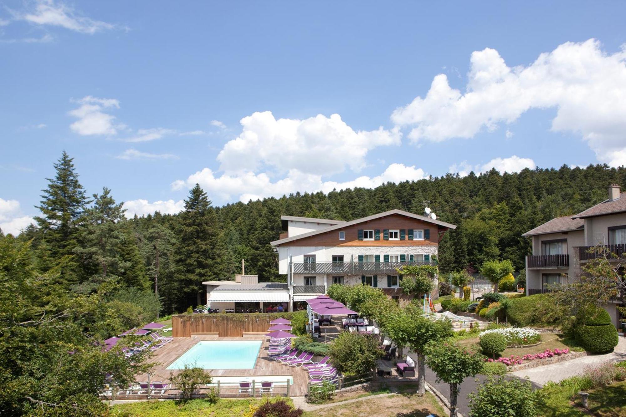 Logis Hotel Clair Matin Le Chambon-sur-Lignon Exterior foto